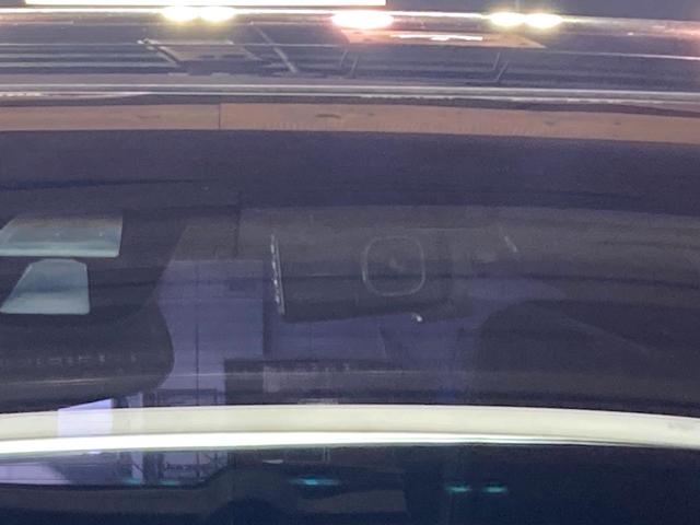 オデッセイ アブソルート・EX 純正ナビ 禁煙車 マルチビューカメラシステム 後席モニター クルーズコントロール リアオートエアコン スマートキー HIDヘッドライト ハーフレザーシート ビルドインETC(26枚目)