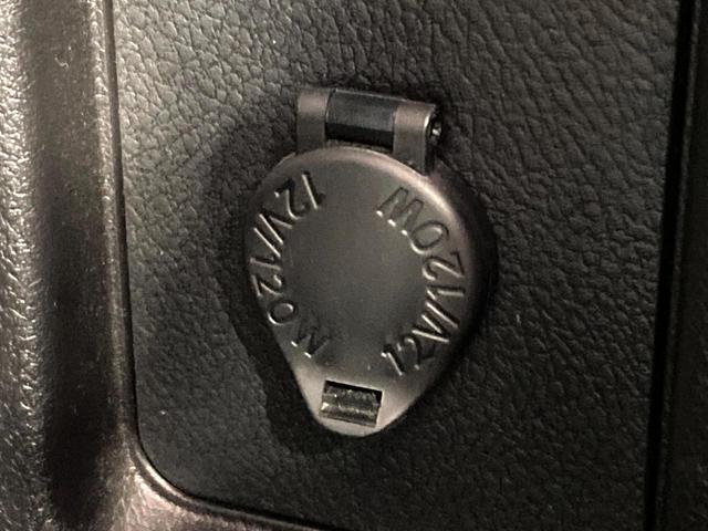 ランドクルーザープラド TX Lパッケージ サンルーフ 7インチSDナビ バックカメラ 100V電源 禁煙車 レザーシート 前席シートエアコン コーナーセンサー LEDヘッド クルコン オートライト デュアルエアコン 電動格納サードシート(45枚目)