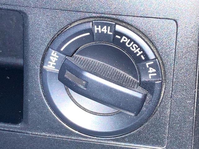 ランドクルーザープラド TX Lパッケージ サンルーフ 7インチSDナビ バックカメラ 100V電源 禁煙車 レザーシート 前席シートエアコン コーナーセンサー LEDヘッド クルコン オートライト デュアルエアコン 電動格納サードシート(53枚目)