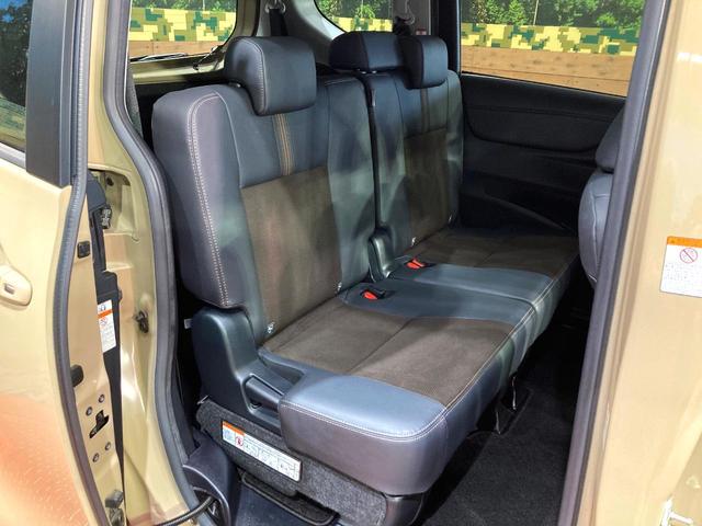 シエンタ G クエロ 両側電動ドア 純正SDナビ バックカメラ 衝突被害軽減システム 禁煙車 ハーフレザーシート コーナーセンサー スマートキー LEDヘッド オートライト オートエアコン 純正15インチアルミ(9枚目)