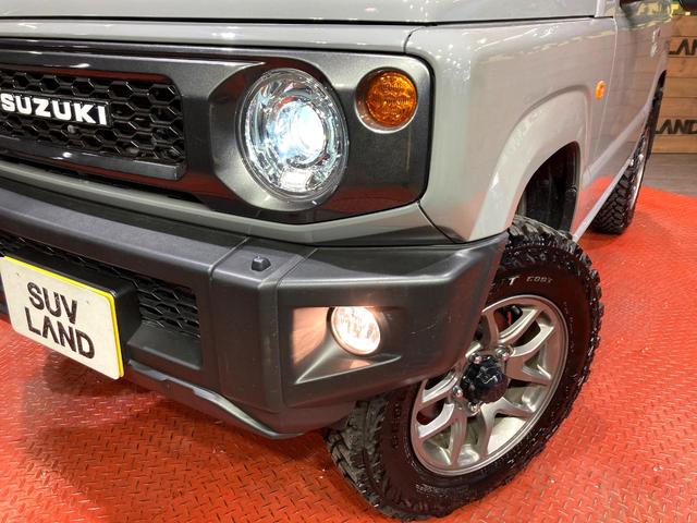 ジムニー ＸＣ　タナベＵＰ２１０サスペンション　フジツボマフラー　ジオランダーＭＴ　パナソニックナビ　フルセグ　スマートキー　クルーズコントロール　スズキセーフティサポート　ＬＥＤヘッド（12枚目）