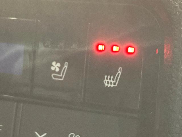 ランドクルーザー250 ZX 7人乗り サンルーフ 全周囲カメラ 衝突被害軽減システム レーダークルーズ 禁煙車 レザーシート 前席シートエアコン コーナーセンサー スマートキー LEDヘッド ルーフレール ETC2.0(27枚目)