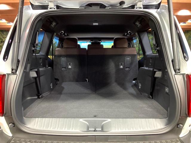 ランドクルーザー250 ZX 7人乗り サンルーフ 全周囲カメラ 衝突被害軽減システム レーダークルーズ 禁煙車 レザーシート 前席シートエアコン コーナーセンサー スマートキー LEDヘッド ルーフレール ETC2.0(51枚目)