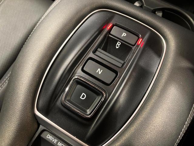 ZR-V e:HEV Z マルチビューカメラシステム 衝突被害軽減システム レーダークルーズ 禁煙車 電動リアゲート レザーシート ドラレコ コーナーセンサー スマートキー LEDヘッド ビルトインETC オートハイビーム(50枚目)