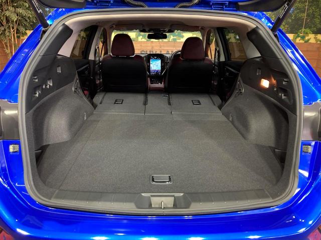 レヴォーグ ＳＴＩスポーツ　ＥＸ　純正１１．６型ナビ　禁煙車　アイサイトセーフティプラス　メモリー機能付きパワーシート　シートヒーター　フロント・サイド・バックカメラ　パワーバックドア　ビルドインＥＴＣ（10枚目）