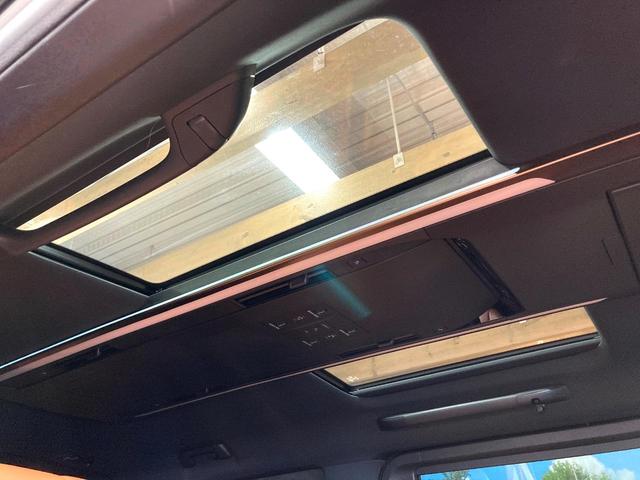 ヴェルファイアハイブリッド Z プレミア サンルーフ フリップダウンモニター 両側電動スライドドア 14型ディスプレイオーディオ 全周囲カメラ 本革シート レーダークルーズコントロール ETC Bluetooth再生 AC100V電源(3枚目)