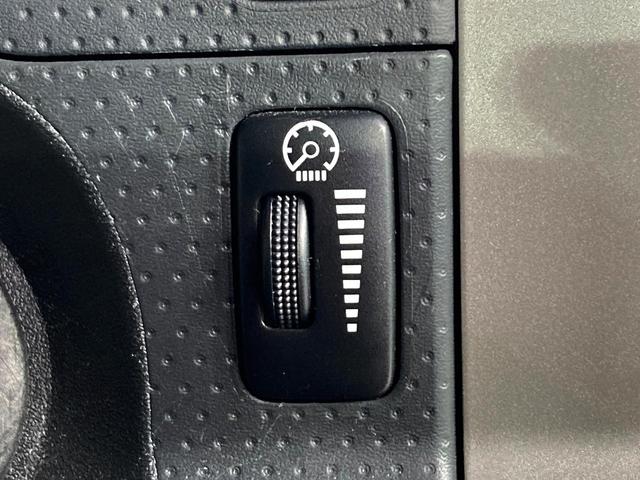 FJクルーザー ベースグレード SDナビ バックカメラ 禁煙車 ドラレコ コーナーセンサー ETC 純正17インチアルミ Bluetooth CD DVD再生 地デジ トランスファー キーレス 2トーンカラー オートライト(37枚目)