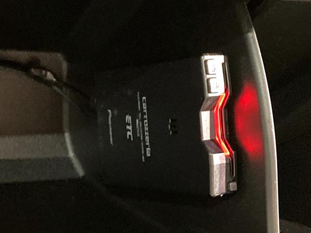 FJクルーザー ファイナルエディション SDナビ デジタルインナーミラー 禁煙車 ドラレコ コーナーセンサー LEDヘッド ETC クルーズコントロール 17インチアルミホイール Bluetooth CD DVD再生 フルセグ(7枚目)