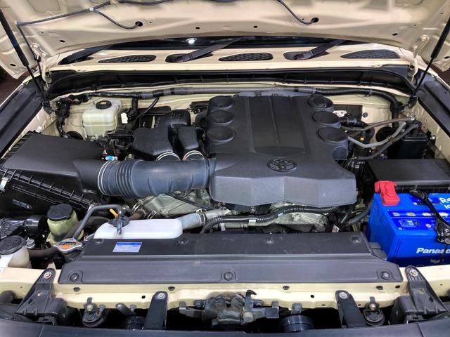 FJクルーザー ファイナルエディション SDナビ デジタルインナーミラー 禁煙車 ドラレコ コーナーセンサー LEDヘッド ETC クルーズコントロール 17インチアルミホイール Bluetooth CD DVD再生 フルセグ(18枚目)