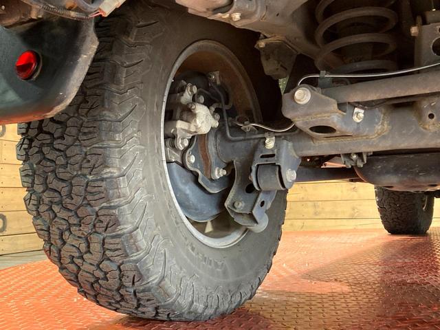 FJクルーザー ファイナルエディション SDナビ デジタルインナーミラー 禁煙車 ドラレコ コーナーセンサー LEDヘッド ETC クルーズコントロール 17インチアルミホイール Bluetooth CD DVD再生 フルセグ(20枚目)