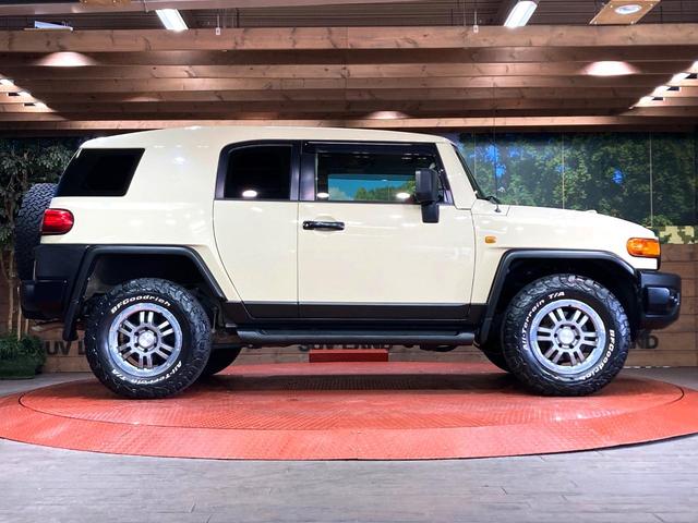 FJクルーザー ファイナルエディション SDナビ デジタルインナーミラー 禁煙車 ドラレコ コーナーセンサー LEDヘッド ETC クルーズコントロール 17インチアルミホイール Bluetooth CD DVD再生 フルセグ(25枚目)