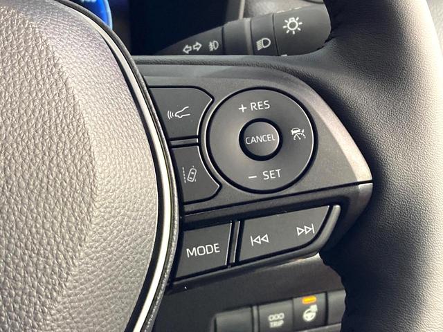 RAV4 ハイブリッドアドベンチャー オフロードパッケージII 登録済未使用車 純正10型ディスプレイオーディオ バックカメラ 衝突被害軽減システム レーダークルーズ レザー調シート 前席シートエアコン パワーシート コーナーセンサー LEDヘッド ルーフレール(5枚目)