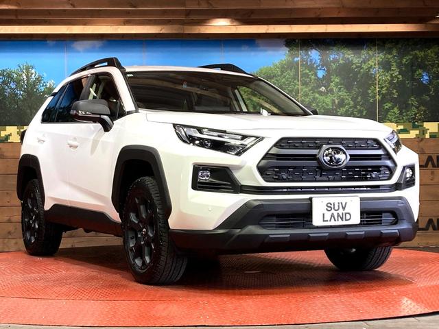 RAV4 ハイブリッドアドベンチャー オフロードパッケージII 登録済未使用車 純正10型ディスプレイオーディオ バックカメラ 衝突被害軽減システム レーダークルーズ レザー調シート 前席シートエアコン パワーシート コーナーセンサー LEDヘッド ルーフレール(16枚目)