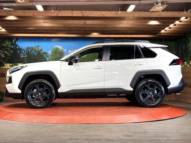 RAV4 ハイブリッドアドベンチャー オフロードパッケージII 登録済未使用車 純正10型ディスプレイオーディオ バックカメラ 衝突被害軽減システム レーダークルーズ レザー調シート 前席シートエアコン パワーシート コーナーセンサー LEDヘッド ルーフレール(27枚目)