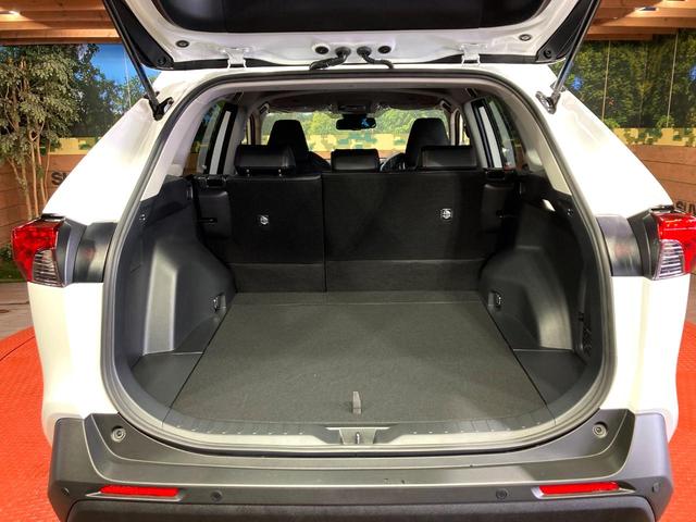 RAV4 ハイブリッドアドベンチャー オフロードパッケージII 登録済未使用車 純正10型ディスプレイオーディオ バックカメラ 衝突被害軽減システム レーダークルーズ レザー調シート 前席シートエアコン パワーシート コーナーセンサー LEDヘッド ルーフレール(32枚目)