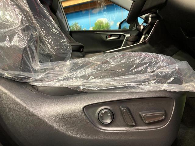 RAV4 ハイブリッドアドベンチャー オフロードパッケージII 登録済未使用車 純正10型ディスプレイオーディオ バックカメラ 衝突被害軽減システム レーダークルーズ レザー調シート 前席シートエアコン パワーシート コーナーセンサー LEDヘッド ルーフレール(37枚目)