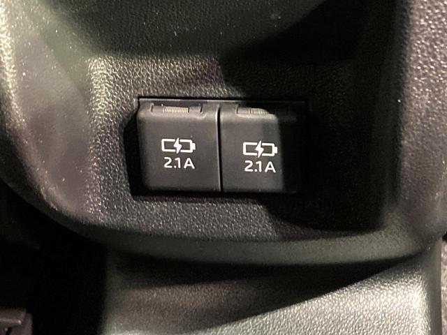 ライズ X SDナビ バックカメラ 衝突被害軽減システム 禁煙車 コーナーセンサー スマートキー LEDヘッド ETC オートライト Bluetooth CD DVD再生(36枚目)