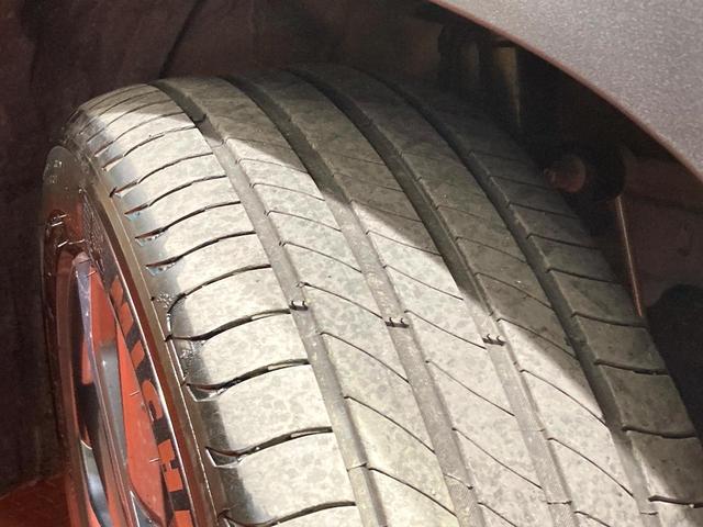 カローラクロス ハイブリッド Z ガラスルーフ 純正10型ディスプレイオーディオ 全周囲カメラ 衝突被害軽減システム レーダークルーズ 禁煙車 電動リアゲート ハーフレザーシート パワーシート ドラレコ LEDヘッド ルーフレール(23枚目)