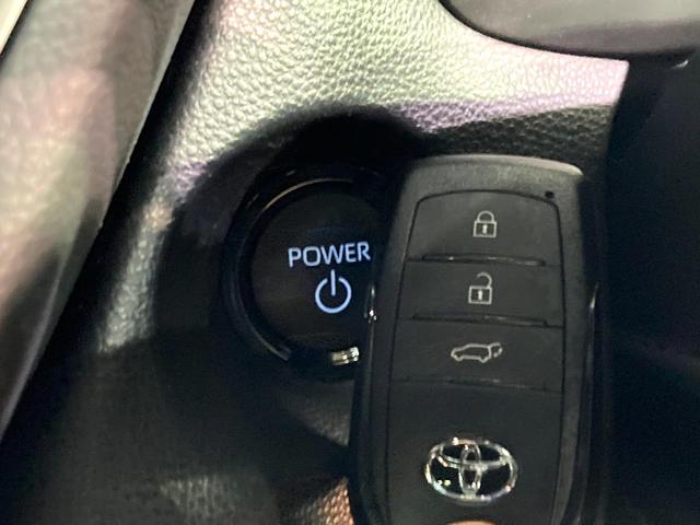 カローラクロス ハイブリッド Z ガラスルーフ 純正10型ディスプレイオーディオ 全周囲カメラ 衝突被害軽減システム レーダークルーズ 禁煙車 電動リアゲート ハーフレザーシート パワーシート ドラレコ LEDヘッド ルーフレール(40枚目)