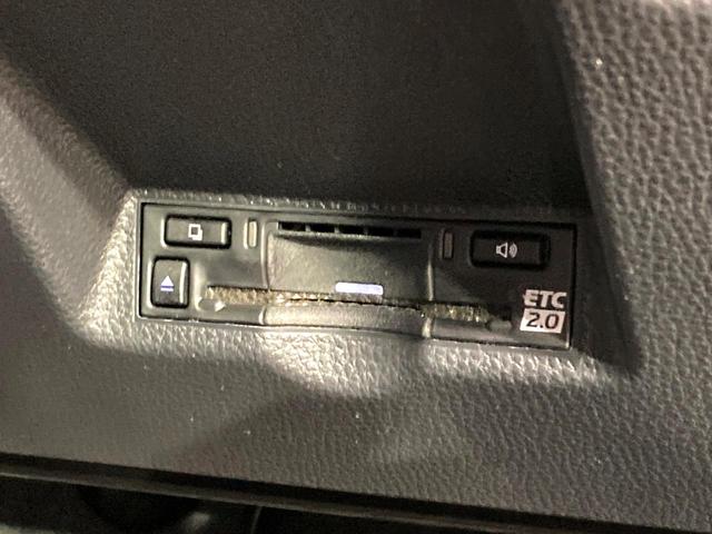 ヤリスクロス G 純正8型ディスプレイオーディオ バックカメラ レーダークルーズ ドラレコ コーナーセンサー スマートキー LEDヘッド ETC2.0 オートハイビーム 車線逸脱警報 オートライト デュアルエアコン(5枚目)