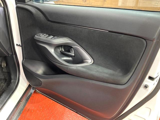 ヤリスクロス G 純正8型ディスプレイオーディオ バックカメラ レーダークルーズ ドラレコ コーナーセンサー スマートキー LEDヘッド ETC2.0 オートハイビーム 車線逸脱警報 オートライト デュアルエアコン(34枚目)