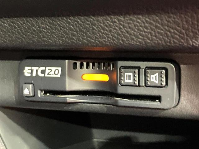 【ＥＴＣ】高速道路の料金所をストレスなく通過！話題のスポットやサービスエリアに多い「スマートＩＣ」利用時は必須のアイテムです。当店でセットアップを実施、ご納車当日からすぐにご利用いただけます！