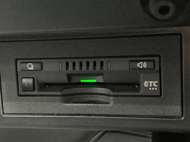 ランドクルーザープラド ＴＸ　Ｌパッケージ・ブラックエディション　ＳＤナビ　バックカメラ　衝突被害軽減システム　レーダークルーズ　禁煙車　レザーシート　前席シートエアコン　ドラレコ　コーナーセンサー　スマートキー　ＬＥＤヘッド　ルーフレール（8枚目）