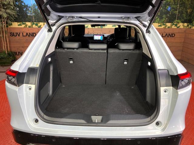 ヴェゼル ｅ：ＨＥＶ　Ｚ　９インチホンダコネクトディスプレイ　マルチビューカメラシステム　禁煙車　ホンダセンシング　レーダークルーズ　シートヒーター　パワーバックドア　ワイヤレス充電　電子パーキング　ＥＴＣ　ＬＥＤヘッドライト（33枚目）