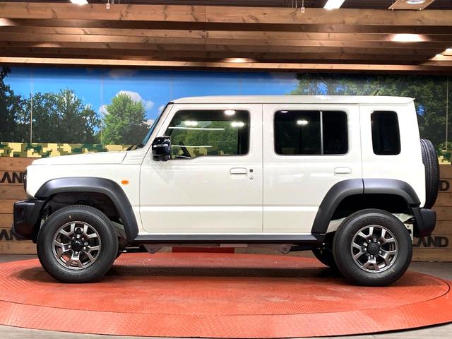 ジムニーノマド FC 登録済未使用車 衝突被害軽減システム レーダークルーズ スマートキー LEDヘッド 純正15インチアルミ オートハイビーム 車線逸脱警報 オートライト オートエアコン(23枚目)