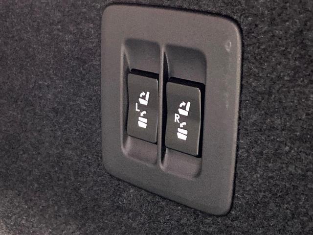 RX RX450h Fスポーツ 4WD ガラスルーフ 全周囲カメラ マークレビンソンサウンド 100V電源 衝突被害軽減システム レーダークルーズ 禁煙車 電動リアゲート レザーシート 全席シートヒーター 前席シートエアコン(33枚目)