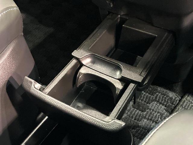 ヴォクシー S-Z 純正10.5型ディスプレイオーディオ 7人乗り 禁煙車 両側電動スライドドア シートヒーター バックカメラ トヨタセーフティーセンス レーダークルーズ ビルドインETC LEDヘッドライト(41枚目)