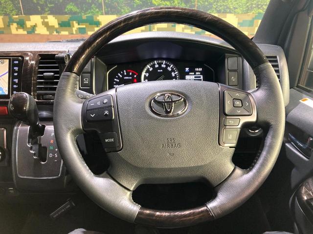 ハイエースバン スーパーＧＬ　ダークプライムＩＩ　ディーゼル　禁煙車　純正ナビ　パノラミックビューモニター　デジタルインナーミラー　衝突警報装置　ＬＥＤヘッド　ビルドインＥＴＣ　オートライト　スマートキー　ステアリングリモコン（11枚目）