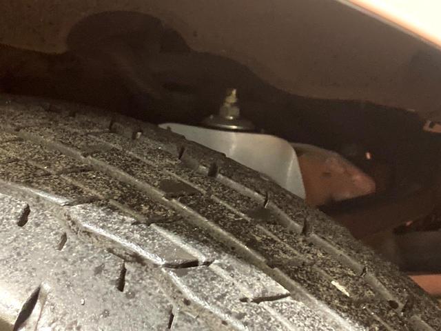 ハイエースバン スーパーＧＬ　ダークプライムＩＩ　ディーゼル　禁煙車　純正ナビ　パノラミックビューモニター　デジタルインナーミラー　衝突警報装置　ＬＥＤヘッド　ビルドインＥＴＣ　オートライト　スマートキー　ステアリングリモコン（20枚目）