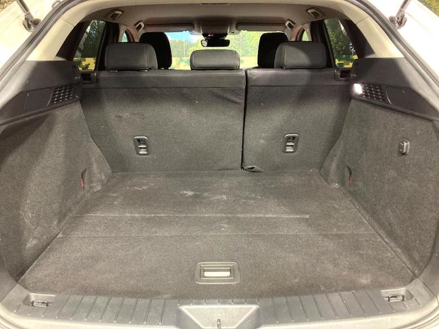 ＣＸ－６０ ２５Ｓ　Ｓパッケージ　ＢＯＳＥサウンド　３６０°ビューモニター　１２．３型マツダコネクトナビ　禁煙車　スマートブレーキサポート　ブラインドスポットモニター　ＬＥＤヘッド　純正１８インチアルミホイール　ドライブレコーダー（11枚目）