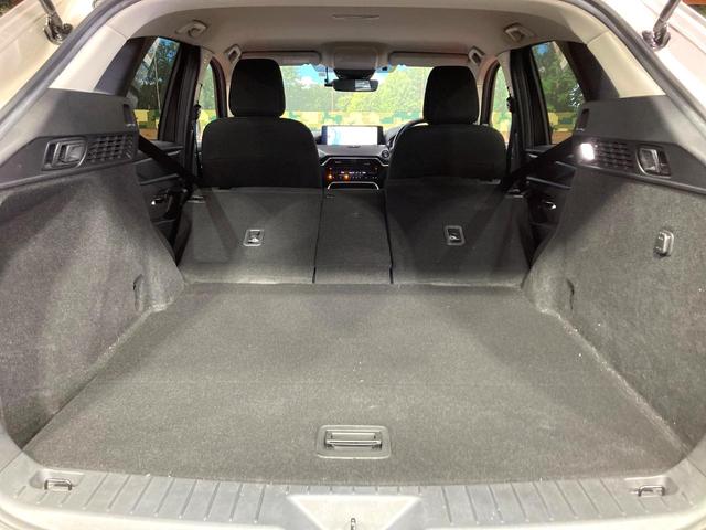 CX-60 25S Sパッケージ 全周囲カメラ 衝突被害軽減システム レーダークルーズ 禁煙車 パワーシート ドラレコ コーナーセンサー スマートキー LEDヘッド ETC 純正18インチアルミ オートハイビーム 車線逸脱警報(32枚目)