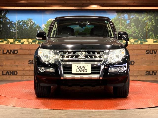 パジェロ ロング エクシード ディーゼル 7人乗り 後席モニター バックカメラ 禁煙車 ドラレコ HIDヘッド ETC クルコン 純正17インチアルミ オートライト オートエアコン Bluetooth CD(15枚目)