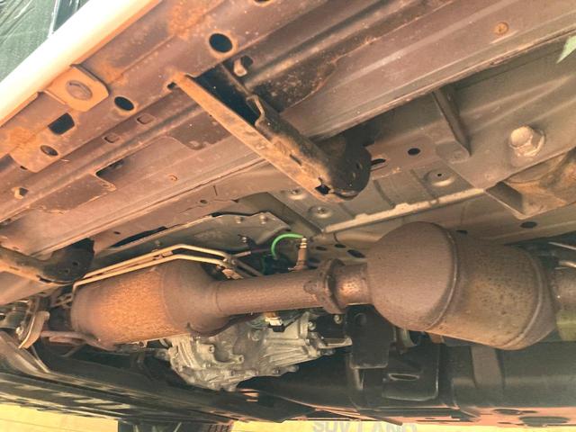 パジェロ ロング エクシード ディーゼル 7人乗り 後席モニター バックカメラ 禁煙車 ドラレコ HIDヘッド ETC クルコン 純正17インチアルミ オートライト オートエアコン Bluetooth CD(21枚目)