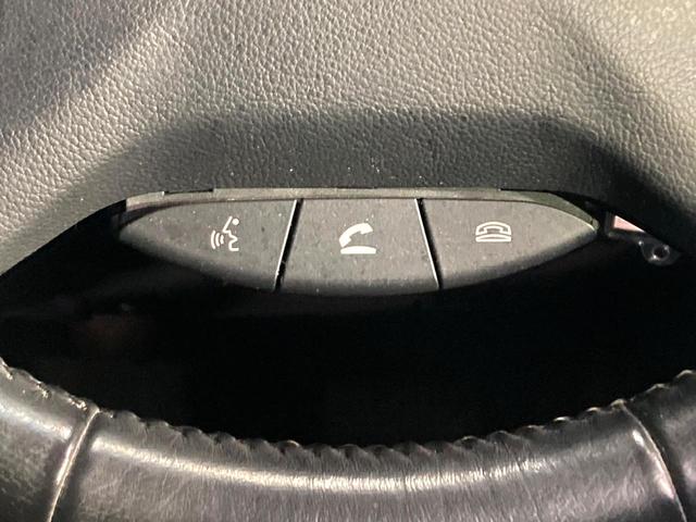 パジェロ ロング エクシード ディーゼル 7人乗り 後席モニター バックカメラ 禁煙車 ドラレコ HIDヘッド ETC クルコン 純正17インチアルミ オートライト オートエアコン Bluetooth CD(43枚目)