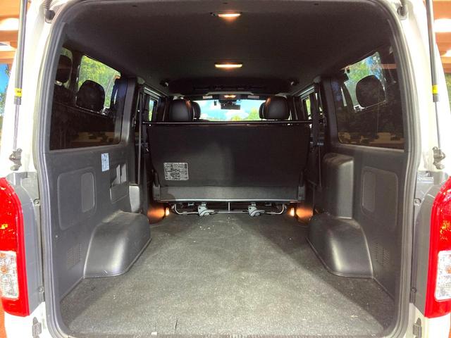 ハイエースバン スーパーGL ダークプライムII 純正ナビ バックカメラ ドラレコ スマートキー ウッドコンビステアリング LEDヘッドライト ETC 車線逸脱警報 オートライト オートエアコン 電動格納ミラー Bluetooth(10枚目)