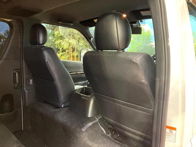 ハイエースバン スーパーGL ダークプライムII 純正ナビ バックカメラ ドラレコ スマートキー ウッドコンビステアリング LEDヘッドライト ETC 車線逸脱警報 オートライト オートエアコン 電動格納ミラー Bluetooth(31枚目)