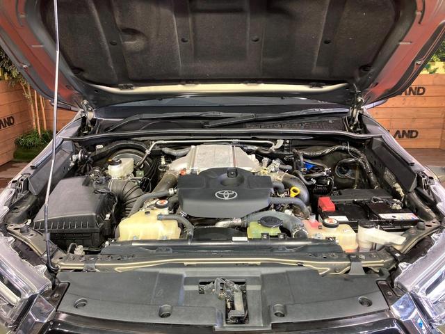 親切・丁寧な専門メカニックスタッフが応対！・車検・点検整備・事故等の修理などアフターサービスも安心。お車のカスタマイズもネクステージのサービススタッフまでご相談ください！