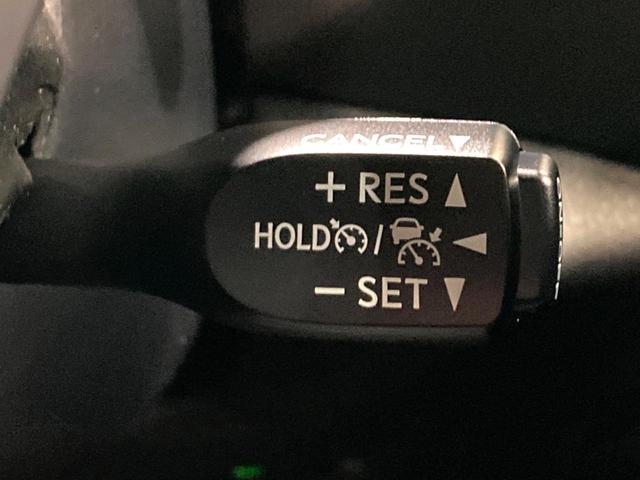 Ｃ－ＨＲ Ｇ　モード　ネロ　純正９型ＳＤナビ　バックカメラ　衝突軽減装置　レーダークルーズコントロール　シートヒーター　オートエアコン　ドラレコ　スマートキー　ＬＥＤヘッドライト　車線逸脱警報　先行車発進告知機能（5枚目）