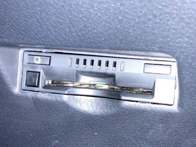 Ｃ－ＨＲ Ｇ　モード　ネロ　純正９型ＳＤナビ　バックカメラ　衝突軽減装置　レーダークルーズコントロール　シートヒーター　オートエアコン　ドラレコ　スマートキー　ＬＥＤヘッドライト　車線逸脱警報　先行車発進告知機能（22枚目）