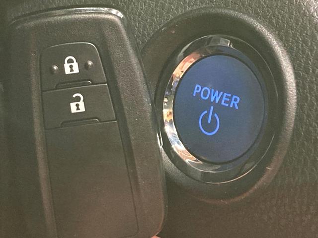 Ｃ－ＨＲ Ｇ　モード　ネロ　純正９型ＳＤナビ　バックカメラ　衝突軽減装置　レーダークルーズコントロール　シートヒーター　オートエアコン　ドラレコ　スマートキー　ＬＥＤヘッドライト　車線逸脱警報　先行車発進告知機能（25枚目）