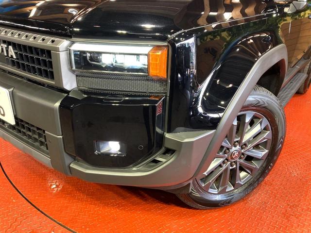 ランドクルーザー250 ZX 7人乗り サンルーフ 純正12.3インチディスプレイオーディオ 全周囲カメラ JBLサウンド 100V電源 衝突被害軽減システム レーダークルーズ 禁煙車 電動リアゲート 全席シートヒーター(13枚目)