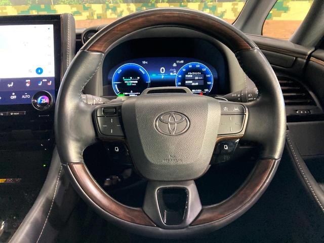 ヴェルファイアハイブリッド Ｚ　プレミア　ガラスルーフ　両側電動スライドドア　１４型ディスプレイオーディオ　全周囲カメラ　黒本革シート　レーダークルーズコントロール　ＥＴＣ　Ｂｌｕｅｔｏｏｔｈ再生　シートベンチレーション　パワーバックドア（12枚目）