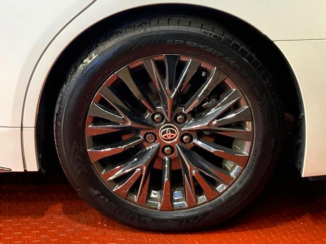 ヴェルファイアハイブリッド Ｚ　プレミア　ガラスルーフ　両側電動スライドドア　１４型ディスプレイオーディオ　全周囲カメラ　黒本革シート　レーダークルーズコントロール　ＥＴＣ　Ｂｌｕｅｔｏｏｔｈ再生　シートベンチレーション　パワーバックドア（24枚目）