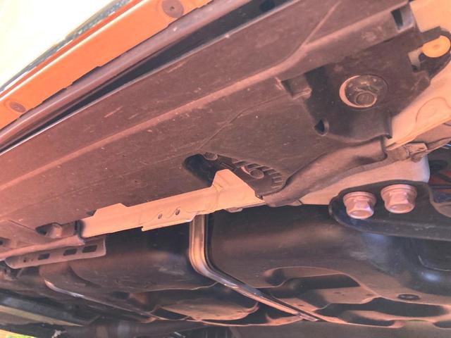 ヴェルファイアハイブリッド Ｚ　プレミア　ガラスルーフ　両側電動スライドドア　１４型ディスプレイオーディオ　全周囲カメラ　黒本革シート　レーダークルーズコントロール　ＥＴＣ　Ｂｌｕｅｔｏｏｔｈ再生　シートベンチレーション　パワーバックドア（29枚目）