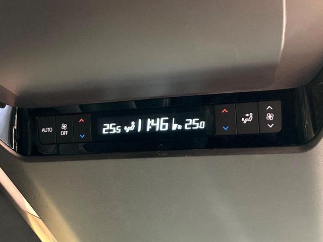 ヴェルファイアハイブリッド Ｚ　プレミア　ガラスルーフ　両側電動スライドドア　１４型ディスプレイオーディオ　全周囲カメラ　黒本革シート　レーダークルーズコントロール　ＥＴＣ　Ｂｌｕｅｔｏｏｔｈ再生　シートベンチレーション　パワーバックドア（36枚目）