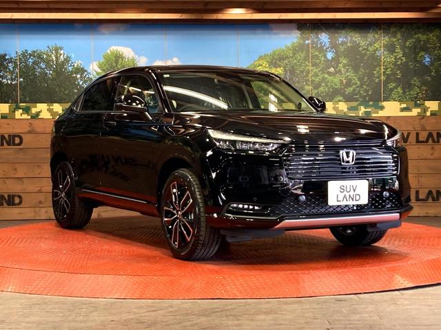 ヴェゼル ｅ：ＨＥＶ　Ｚ　登録済未使用車　９型メーカーナビ　全周囲カメラ　衝突被害軽減システム　レーダークルーズ　電動リアゲート　ハーフレザーシート　コーナーセンサー　スマートキー　ＬＥＤヘッド　ＥＴＣ２．０（16枚目）